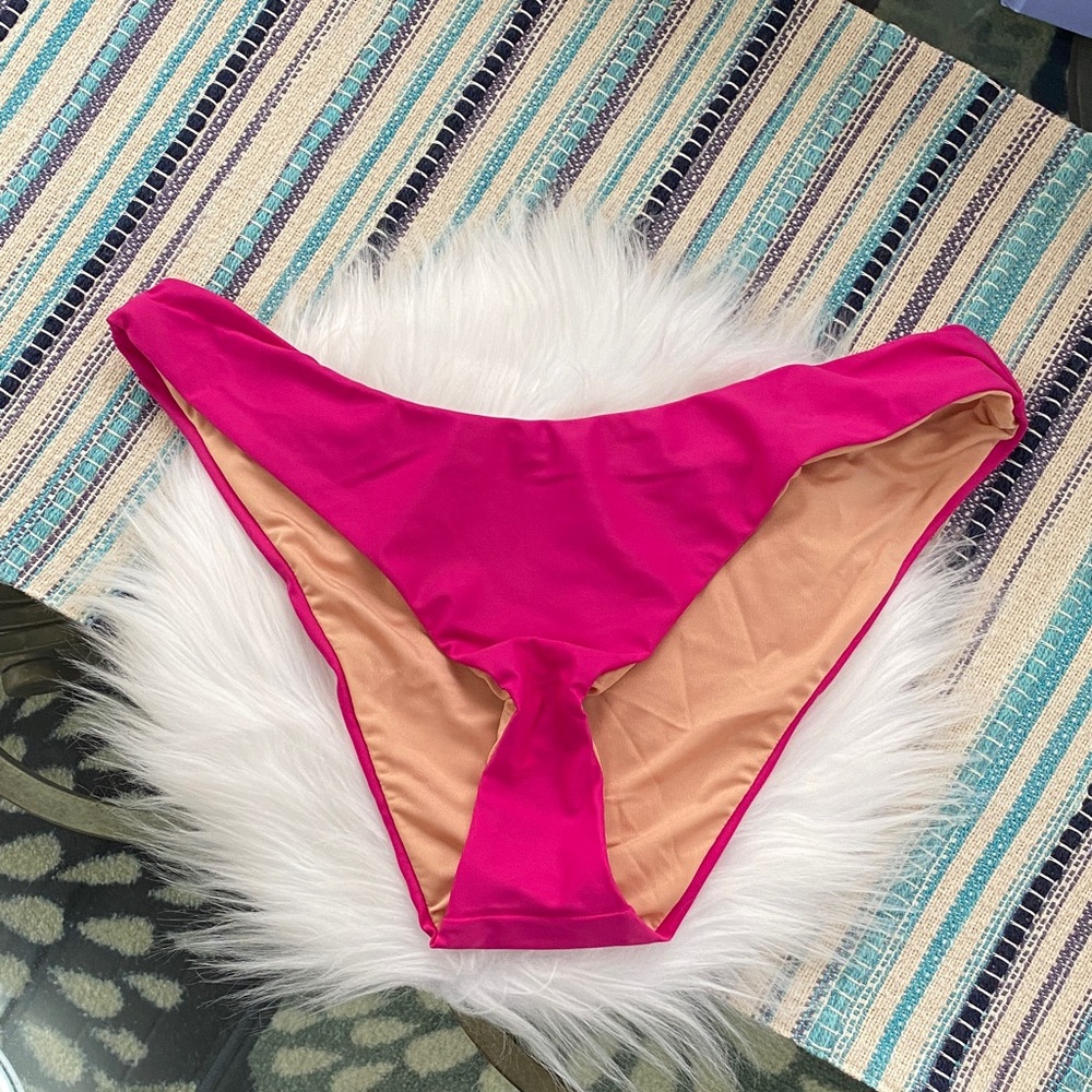 J. Crew Fuchsia curved waist cheeky high cut leg bikini bottom size medium - Picture 1 of 5